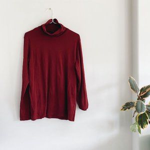 Uniqlo | Red Turtle Neck